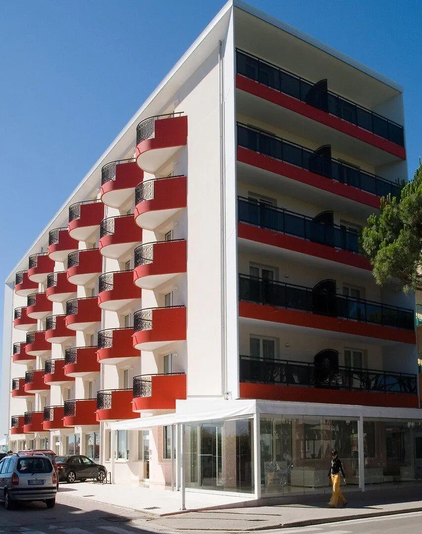 Baia Del Mar Beach Boutique Hotel 리도 디 예솔로