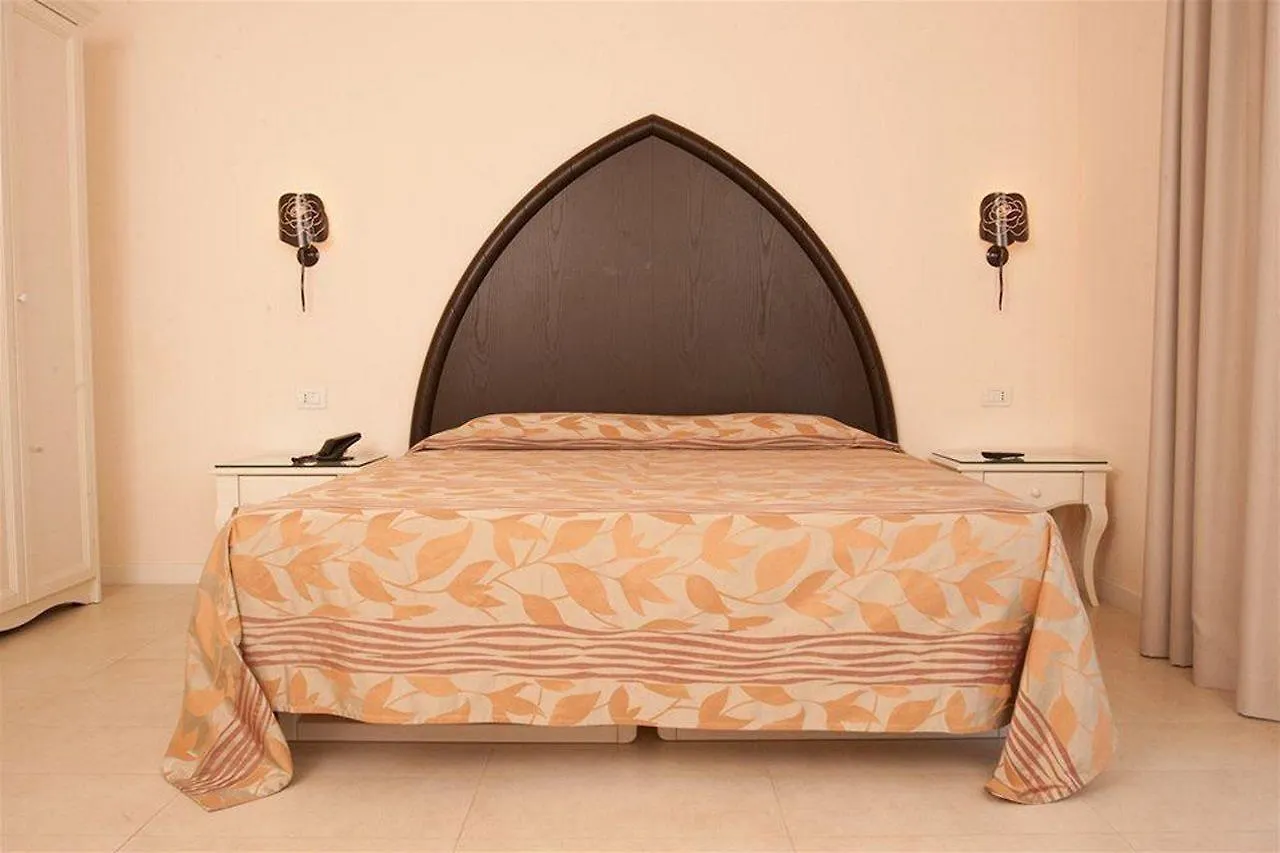 לידו די ג'סולו Baia Del Mar Beach Boutique Hotel