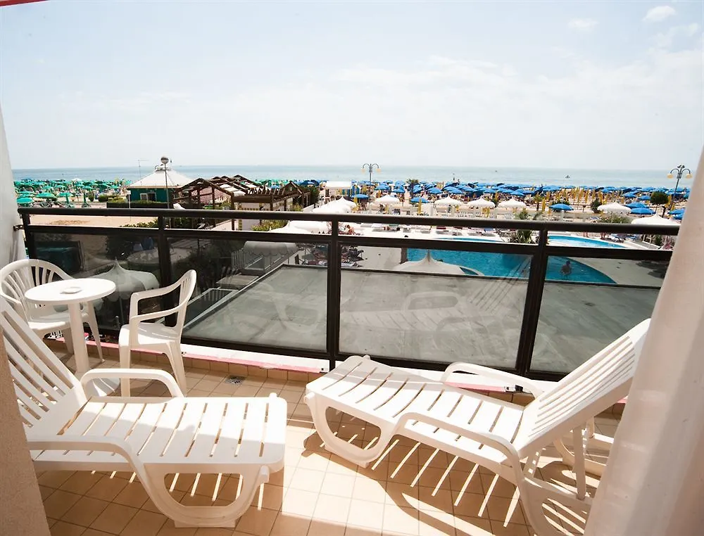 Baia Del Mar Beach Boutique Hotel 리도 디 예솔로