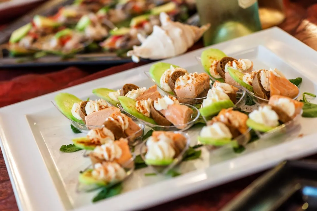 Baia Del Mar Beach Boutique Hotel 리도 디 예솔로 이탈리아