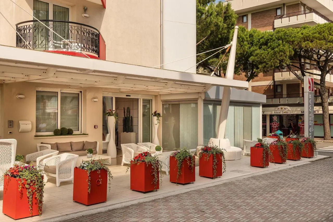 Baia Del Mar Beach Boutique Hotel 리도 디 예솔로 이탈리아
