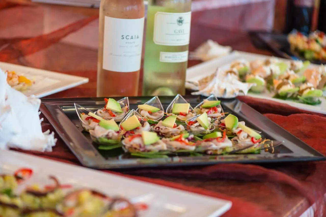 Baia Del Mar Beach Boutique Hotel 리도 디 예솔로